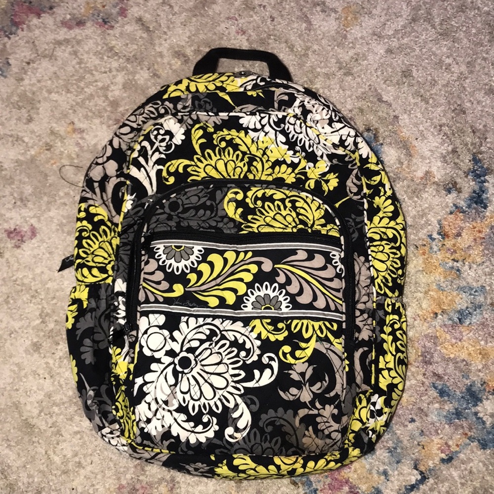 [Vera Bradley] Largest Quilted Backpack • EUC